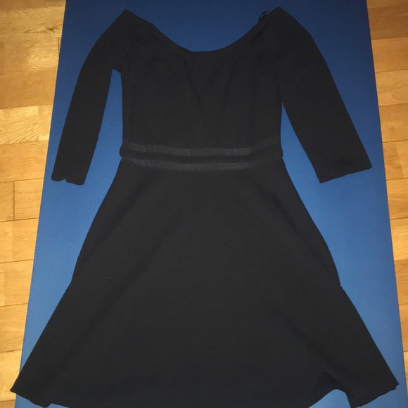 Off shoulder skater dress - Picture 2 of 4